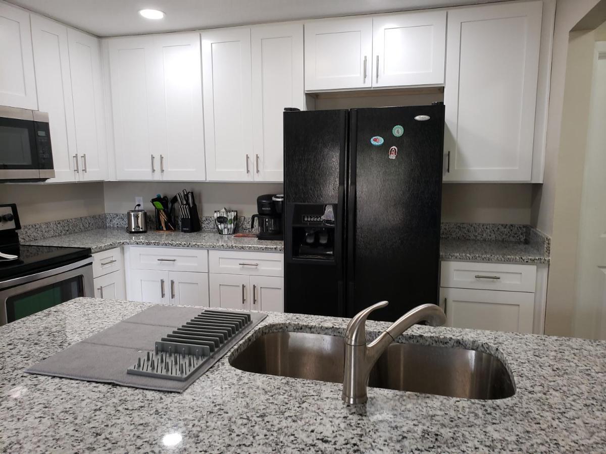 Shell Near The Sea, 2-Br Pet Friendly Home ヴェニス エクステリア 写真