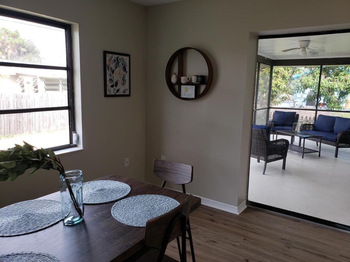 Shell Near The Sea, 2-Br Pet Friendly Home ヴェニス エクステリア 写真