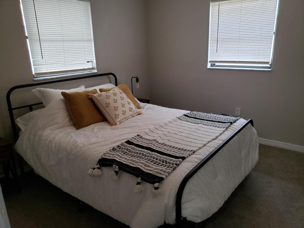 Shell Near The Sea, 2-Br Pet Friendly Home ヴェニス エクステリア 写真